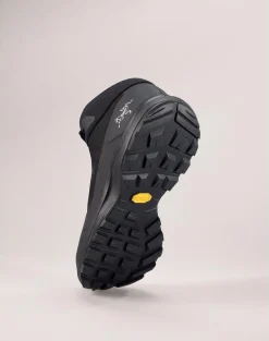 Arcteryx Aerios aura mid M