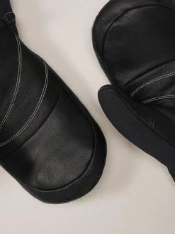 Arcteryx Fission SV Mitten