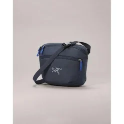 Arcteryx Mantis 2 waist