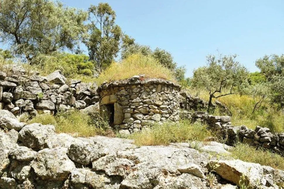 Cicerone Walking in Portugal