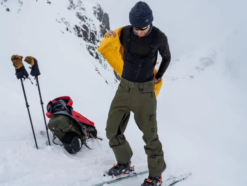 Norrona Lofoten Gore-Tex pro plus pants M