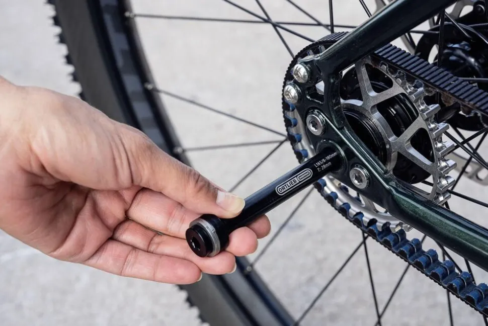 Ortlieb Thru Axle M6-Connector