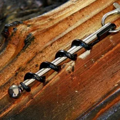 True Utility Twistick clam